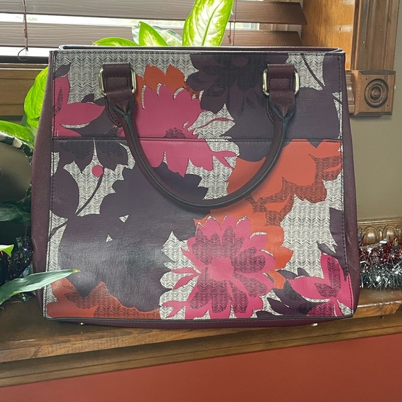 EMMA & SOPHIA PRINTED SAFFIANO LEATHER ELIZABETH TOTE. BRAND NEW. - Picture 3 of 9